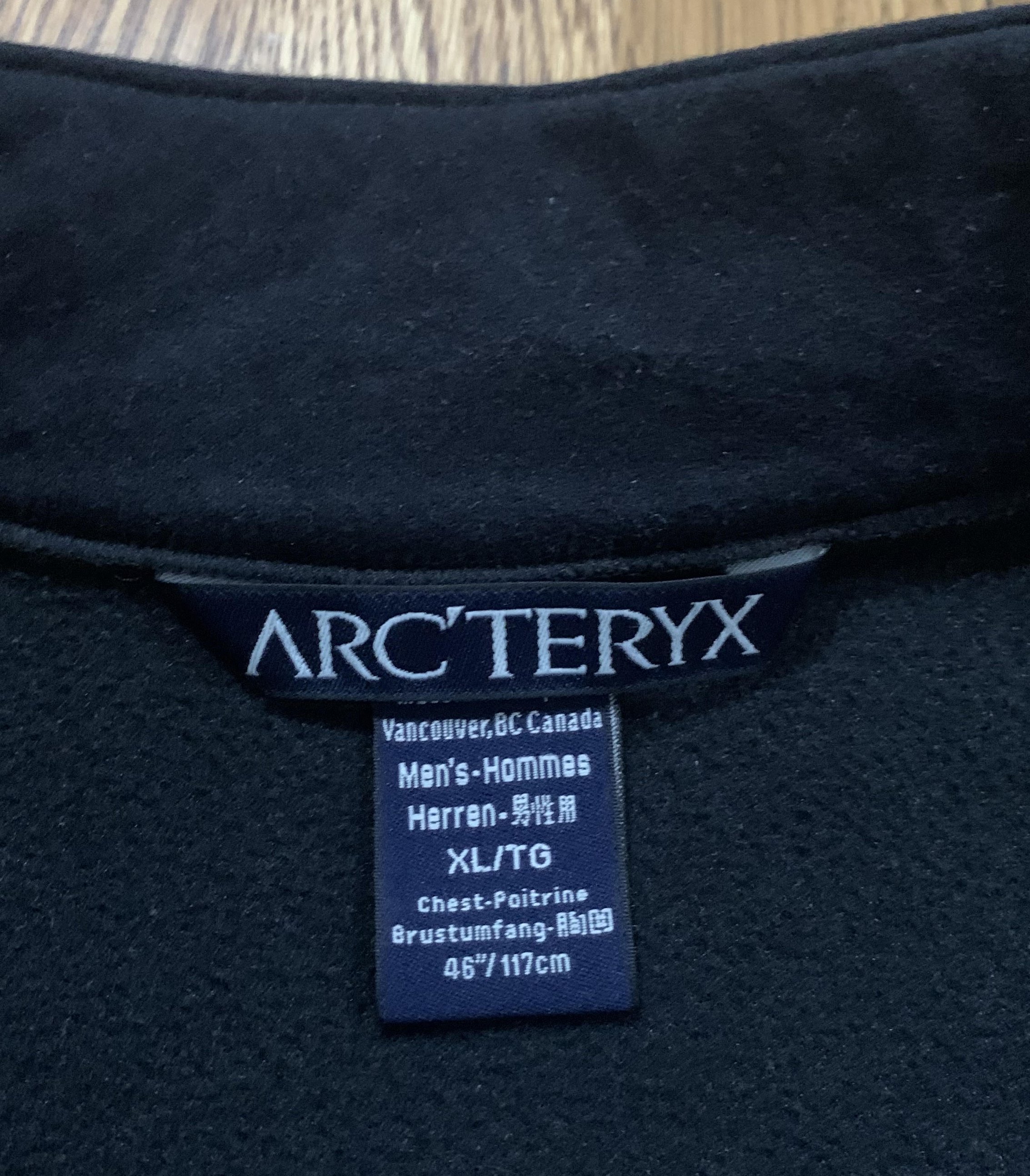 Vintage Arc'teryx Sigma AR Black Windstopper Fleece Jacket (Size